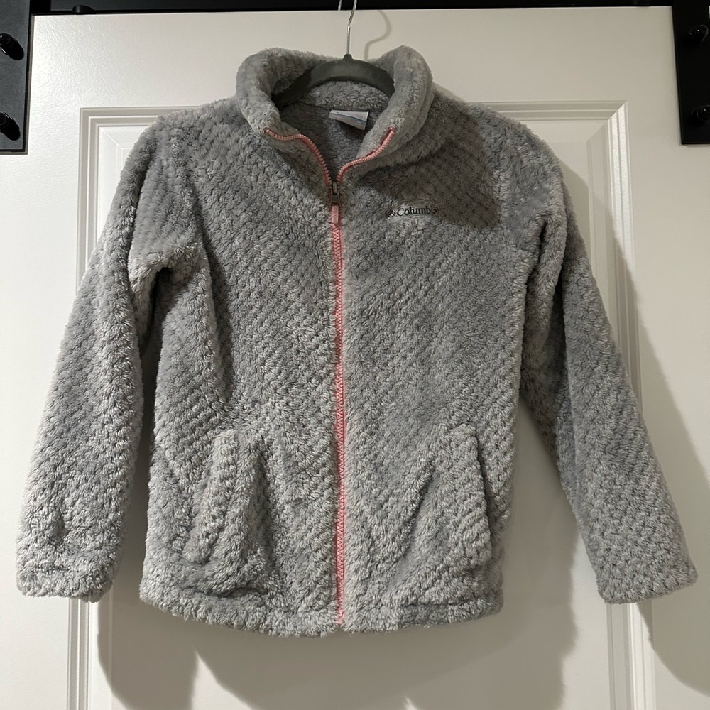 Girls ultra soft Columbia fleece jacket, M (10/12)